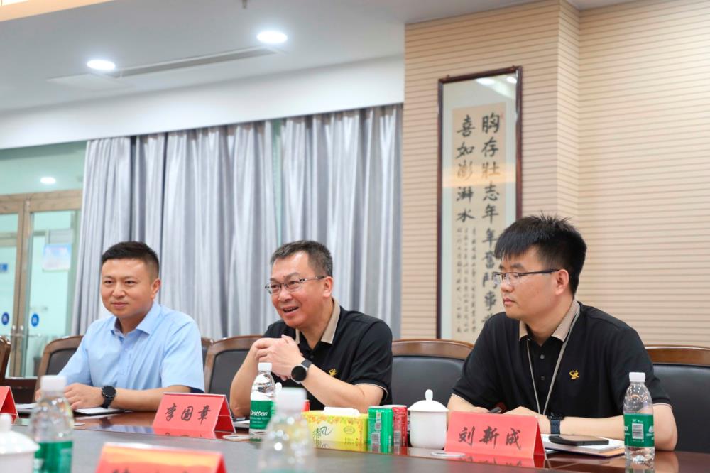 0Z6A9220_1 0Z6A9220_1